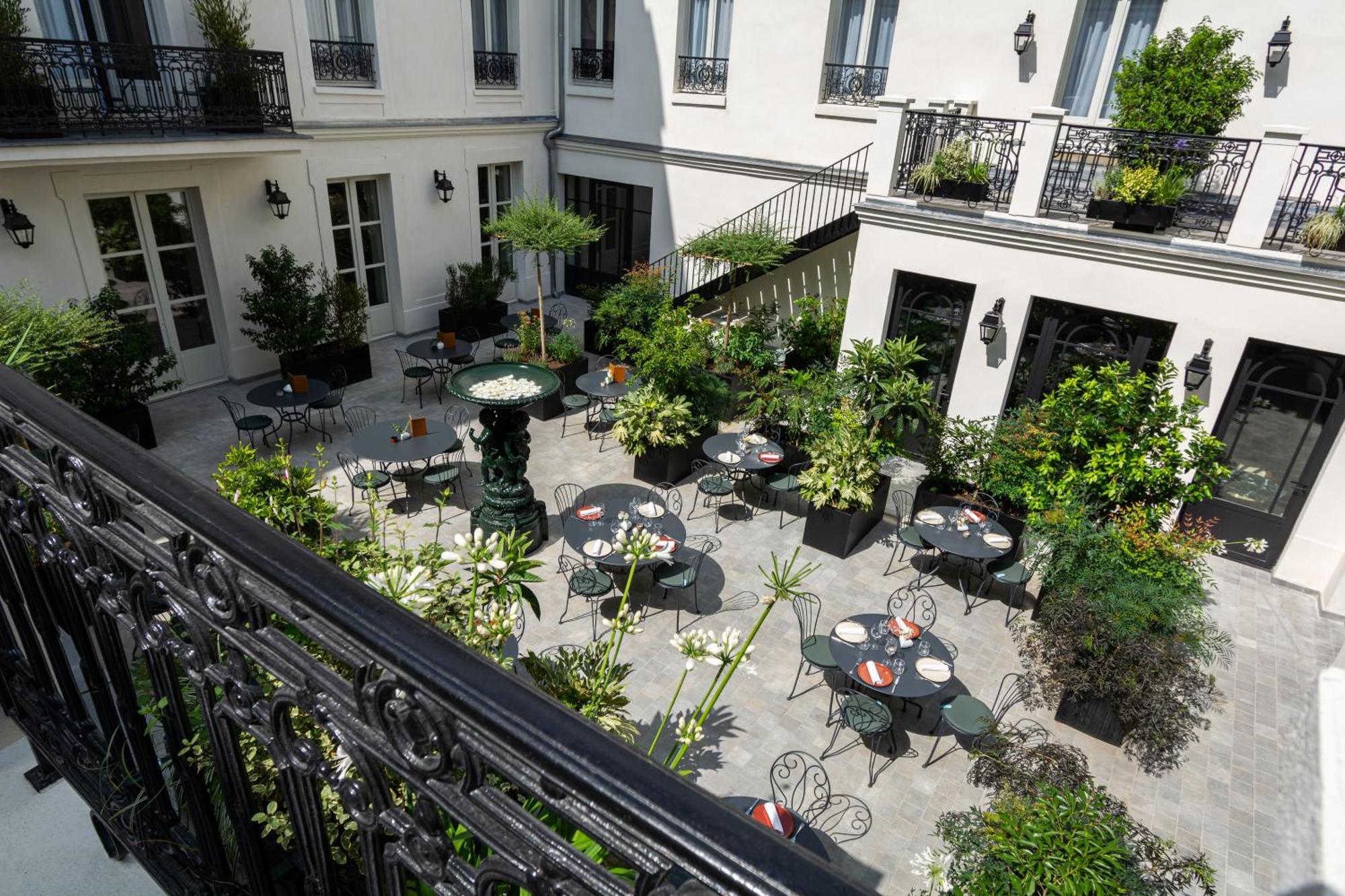 Hotel & Spa Napoleon Fontainebleau Exterior photo