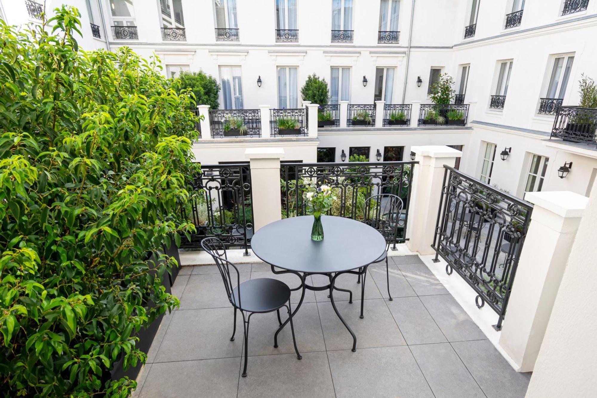 Hotel & Spa Napoleon Fontainebleau Exterior photo